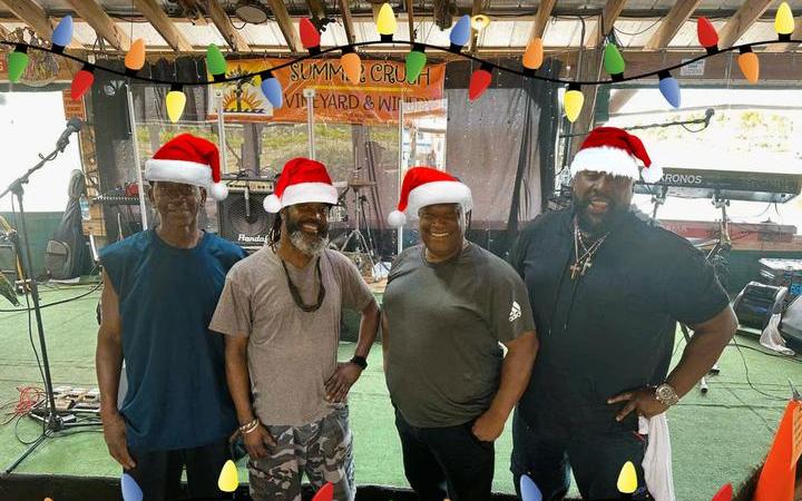 Red Hot Reggae and Salute to Bob Marley with The Klassik Band!